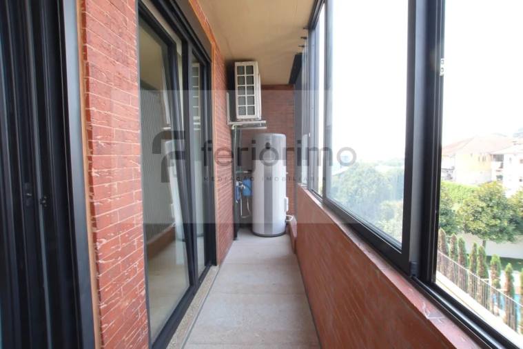 Apartamento T2 para Venda em Creixomil Foto 35