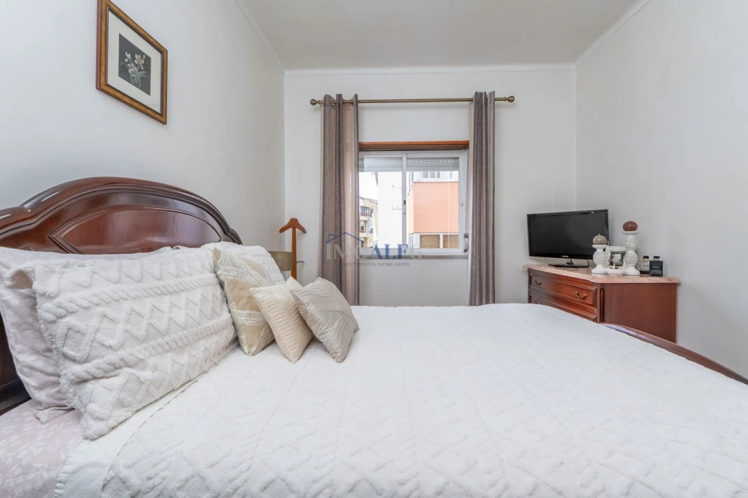 Apartamento T3 para Venda em Barreiro e Lavradio Foto 6