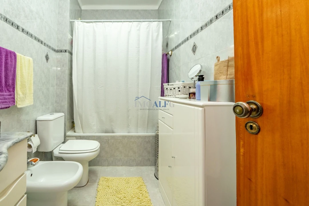 Apartamento T3 para Venda em Barreiro e Lavradio Foto 21