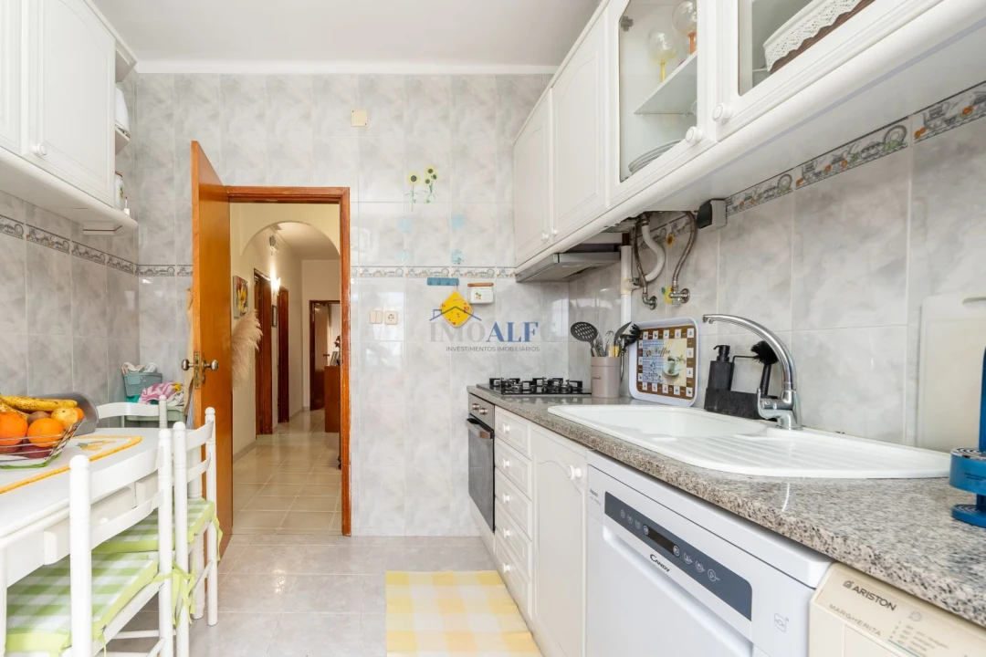 Apartamento T3 para Venda em Barreiro e Lavradio Foto 14