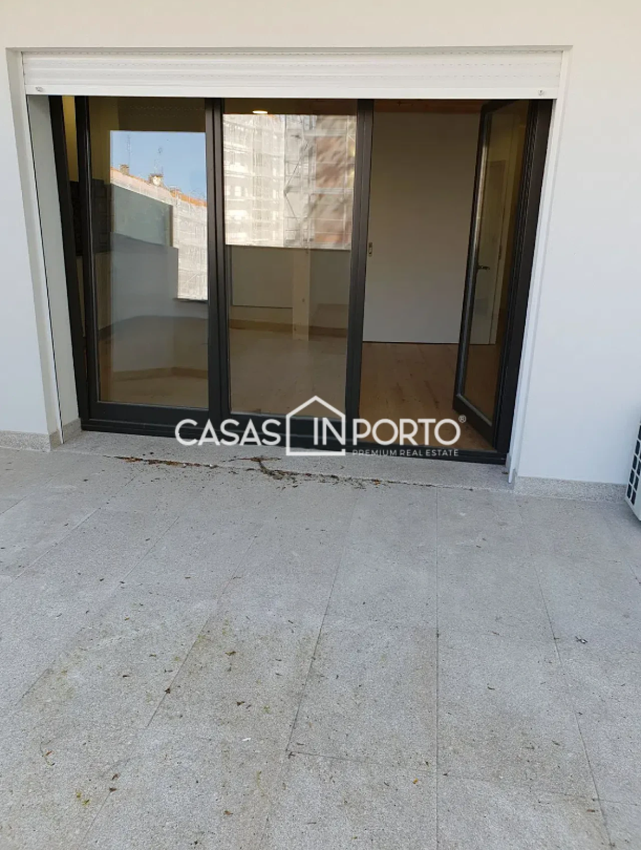 Apartamento T0 para Venda em Paranhos Foto 3