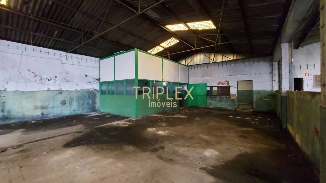 Loja para Venda em Nogueira e Silva Escura Foto 23