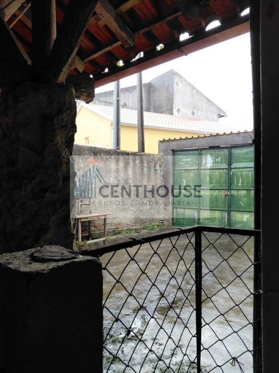 Moradia T2 para Venda em Portunhos e Outil Foto 12