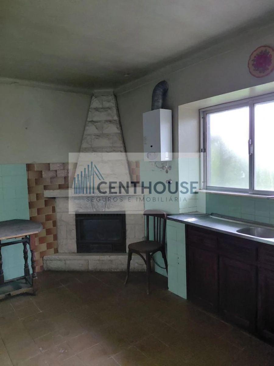 Moradia T2 para Venda em Portunhos e Outil Foto 2