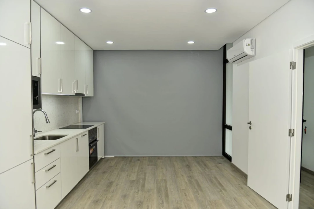 Apartamento T5 para Venda em Glória e Vera Cruz Foto 4