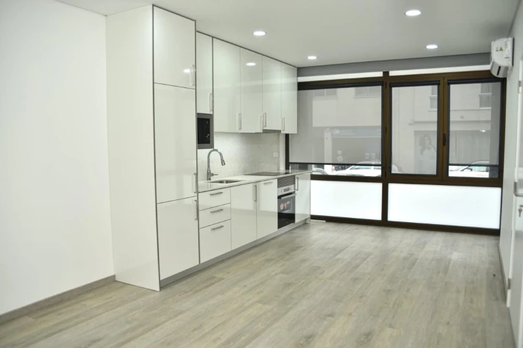 Apartamento T5 para Venda em Glória e Vera Cruz Foto 2