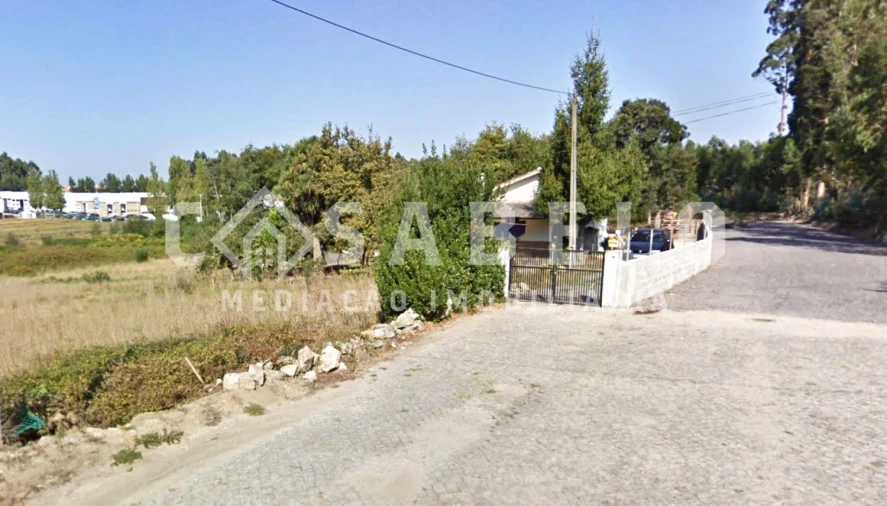 Moradia T3 para Venda em Nogueira e Silva Escura Foto 3