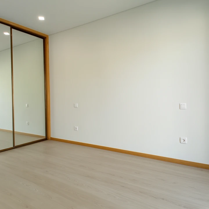 Moradia T3 para Venda em Madalena Foto 14