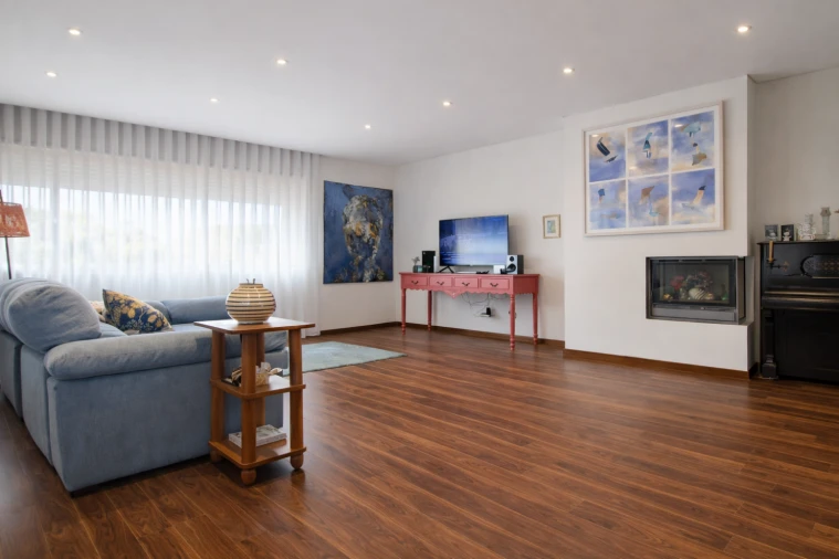 Apartamento T4 para Venda em Cidade da Maia Foto 3