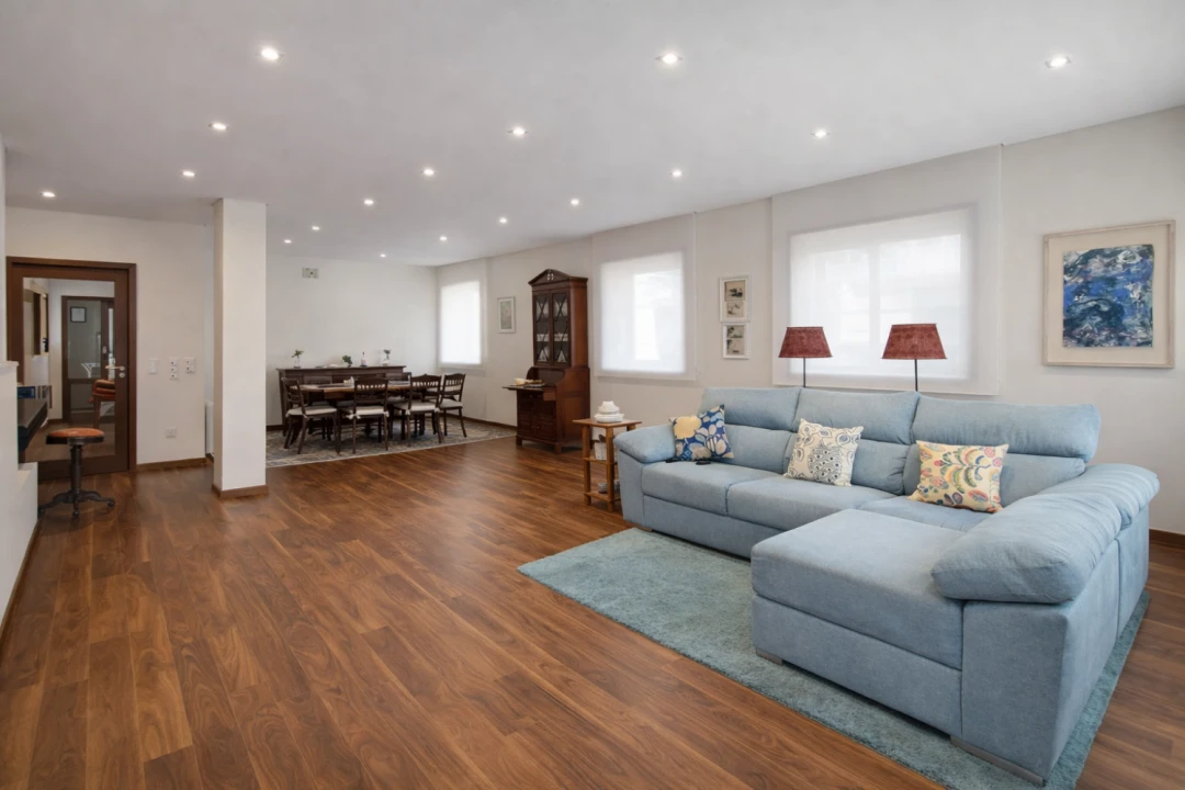 Apartamento T4 para Venda em Cidade da Maia Foto 1