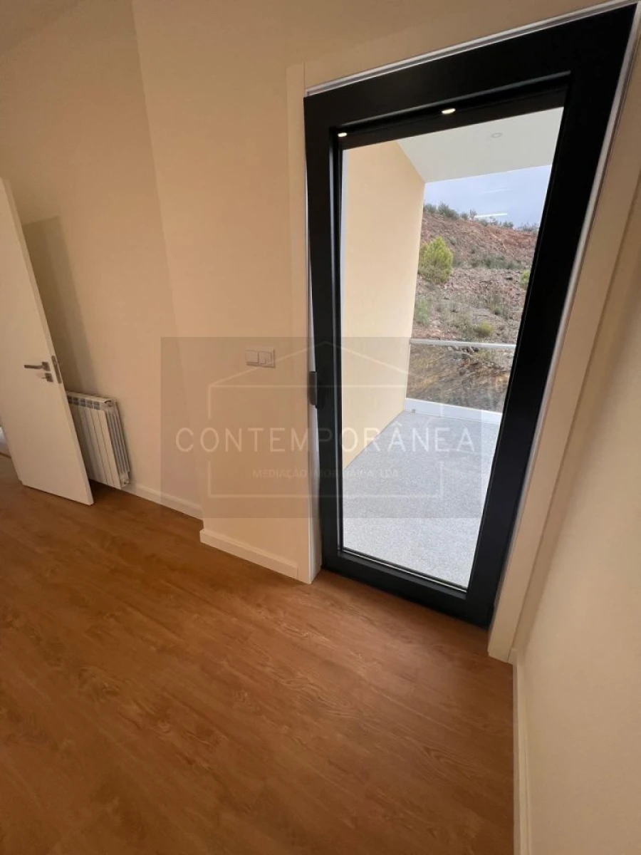 Moradia T4 para Venda em Mirandela Foto 22