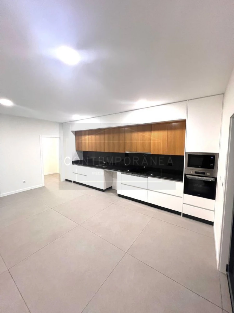 Moradia T4 para Venda em Mirandela Foto 10