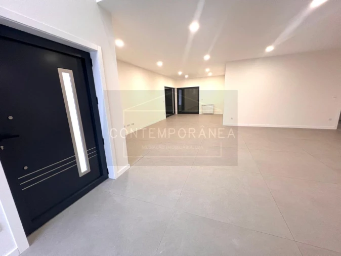 Moradia T4 para Venda em Mirandela Foto 2