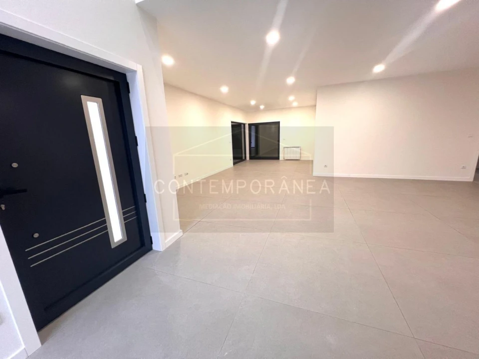 Moradia T4 para Venda em Mirandela Foto 2