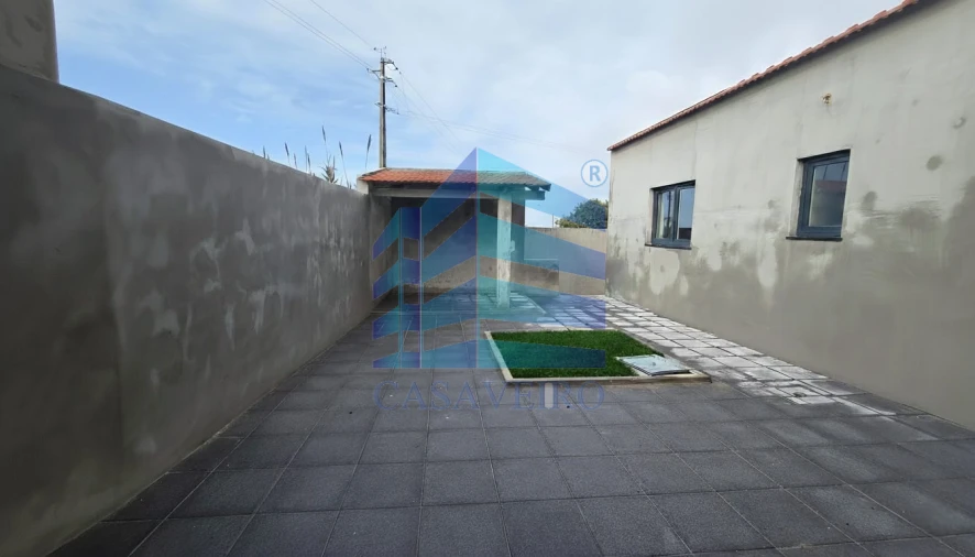 Moradia T2 para Venda em São Bernardo Foto 14