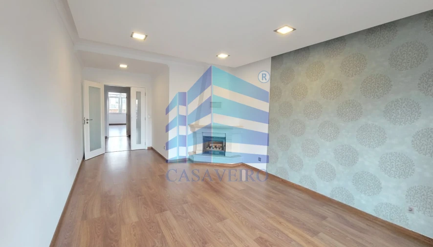 Apartamento T2 para Venda em Glória e Vera Cruz Foto 9