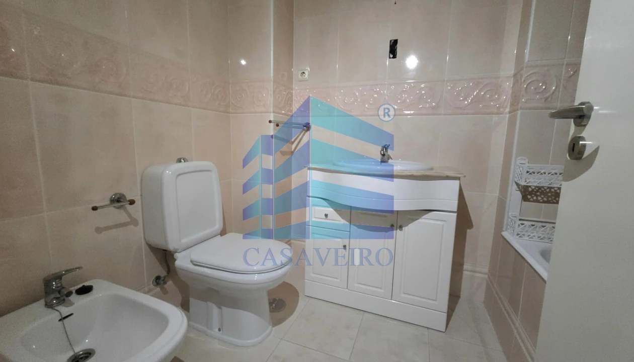 Apartamento T2 para Venda em Glória e Vera Cruz Foto 21