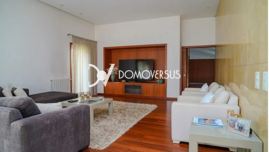 Moradia T5 para Venda em Póvoa de Varzim, Beiriz e Argivai Foto 10