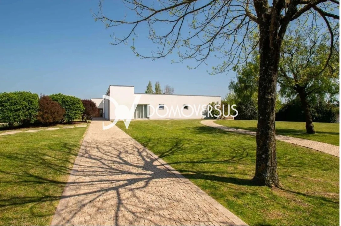 Moradia T5 para Venda em Póvoa de Varzim, Beiriz e Argivai Foto 2