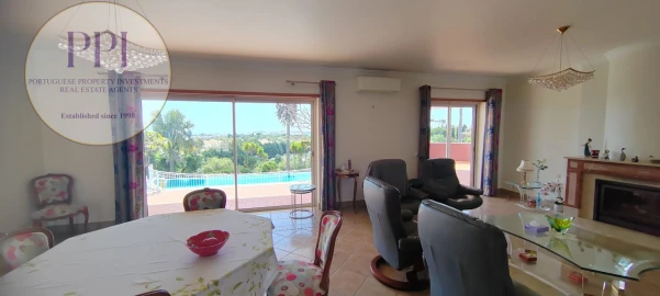 Moradia T3 para Venda em Lagos (São Sebastião e Santa Maria)