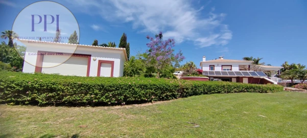 Moradia T3 para Venda em Lagos (São Sebastião e Santa Maria)