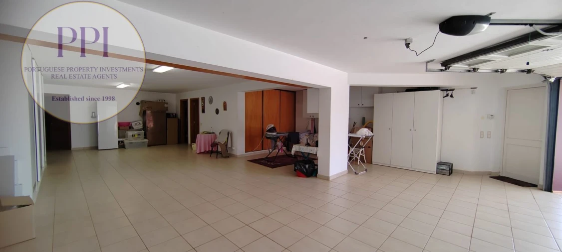 Moradia T3 para Venda em Lagos (São Sebastião e Santa Maria) Foto 19