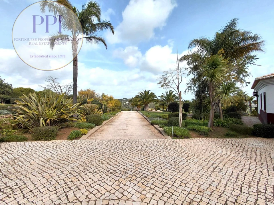 Moradia T3 para Venda em Lagos (São Sebastião e Santa Maria) Foto 56