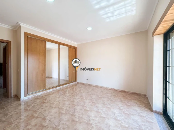 Moradia T4 para Venda em Castelo Branco Foto 8