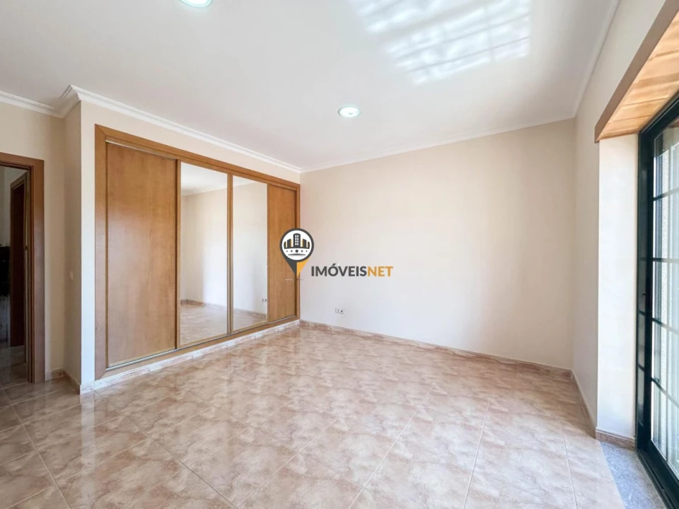 Moradia T4 para Venda em Castelo Branco Foto 8