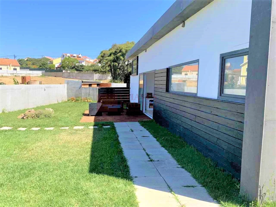 Moradia T9 para Venda em Ericeira Foto 33