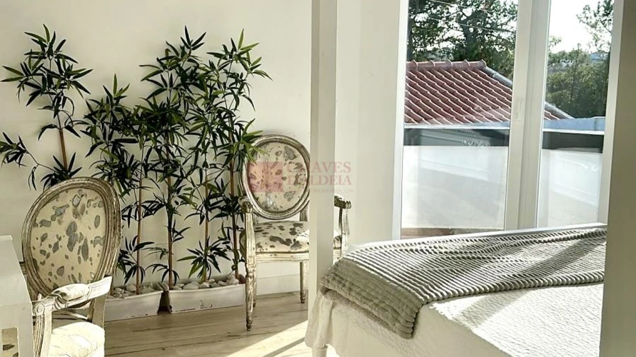 Moradia T9 para Venda em Ericeira Foto 47