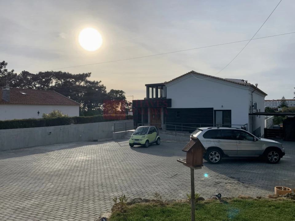 Moradia T9 para Venda em Ericeira Foto 56