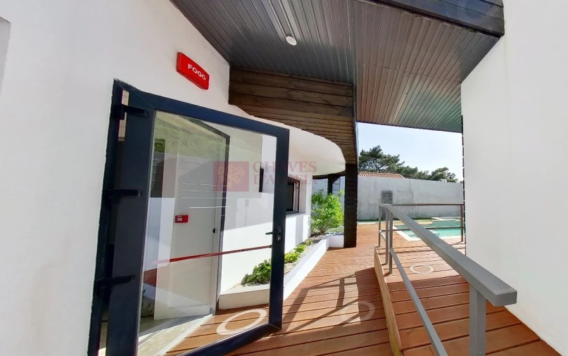 Moradia T9 para Venda em Ericeira Foto 32