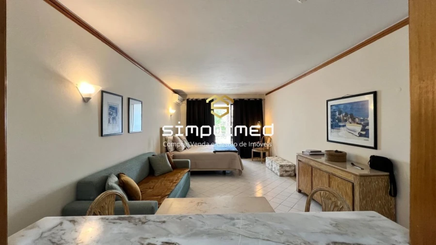 Apartamento T0 para Venda em Albufeira e Olhos de Água Foto 2