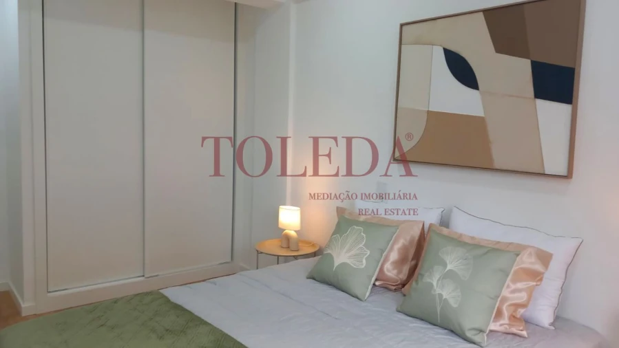 Apartamento T3 para Venda em Benfica Foto 9