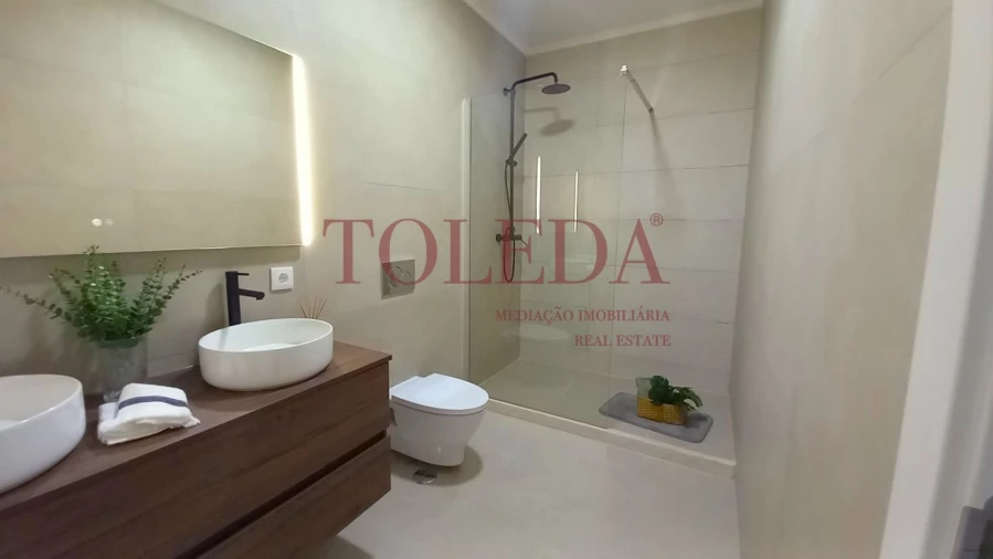 Apartamento T3 para Venda em Benfica Foto 13