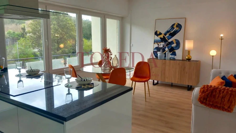 Apartamento T3 para Venda em Benfica Foto 2