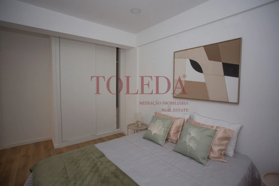 Apartamento T3 para Venda em Benfica Foto 14