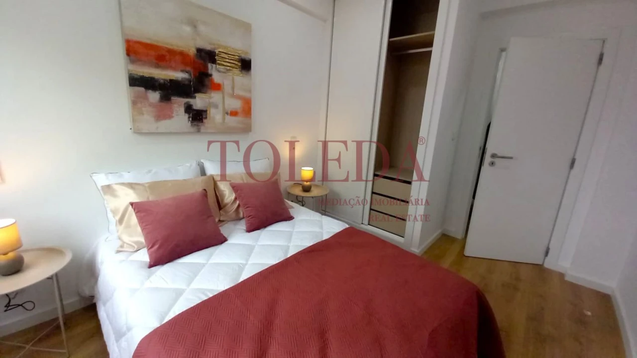 Apartamento T3 para Venda em Benfica Foto 16