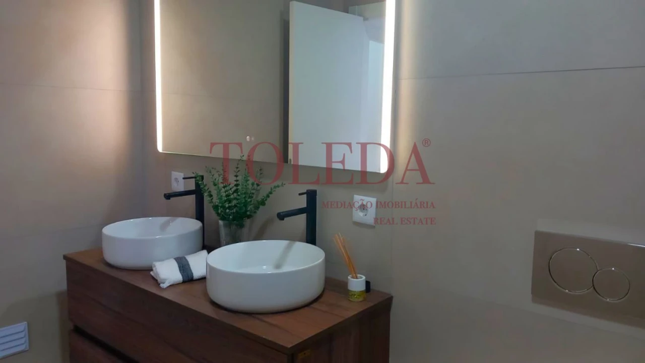 Apartamento T3 para Venda em Benfica Foto 12