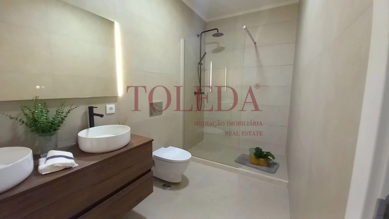 Apartamento T3 para Venda em Benfica Foto 13