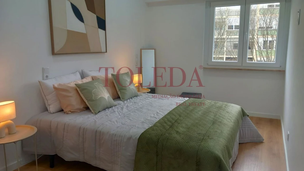 Apartamento T3 para Venda em Benfica Foto 8