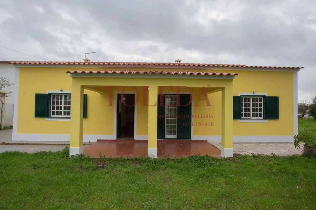 Moradia T3 para Venda em Glória do Ribatejo e Granho Foto 1