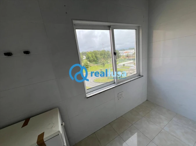 Apartamento T3 para Venda em Canelas Foto 17