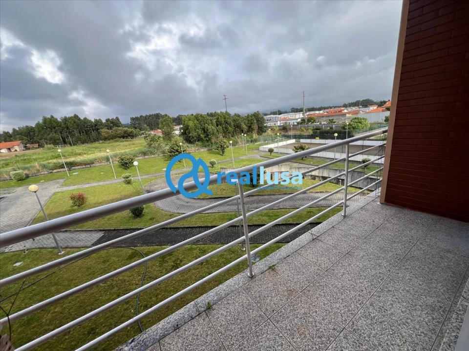 Apartamento T3 para Venda em Canelas Foto 21