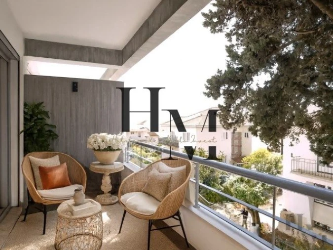 Apartamento T3 para Venda em Carcavelos e Parede Foto 3