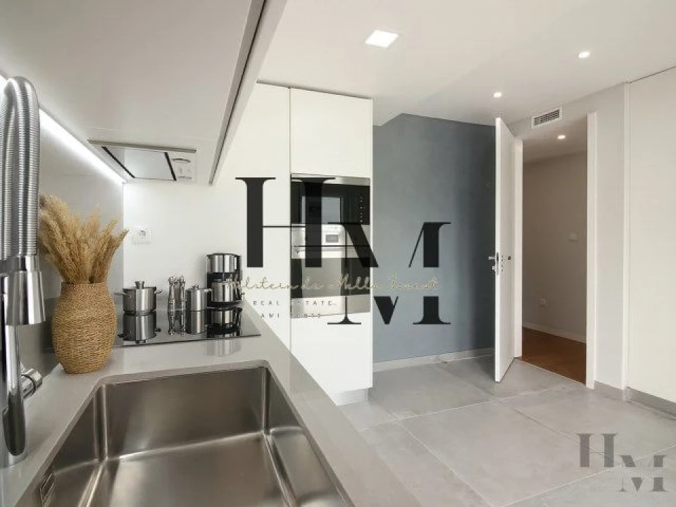 Apartamento T3 para Venda em Carcavelos e Parede Foto 5