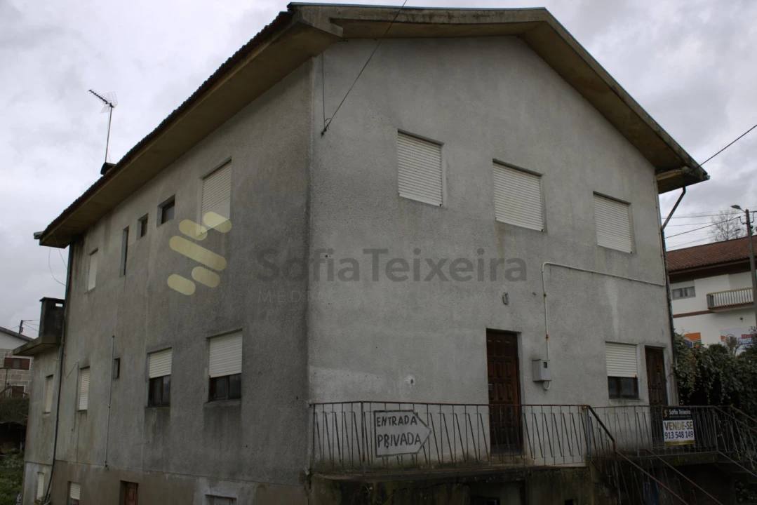 Moradia T3 para Venda em Sobretamega Foto 5