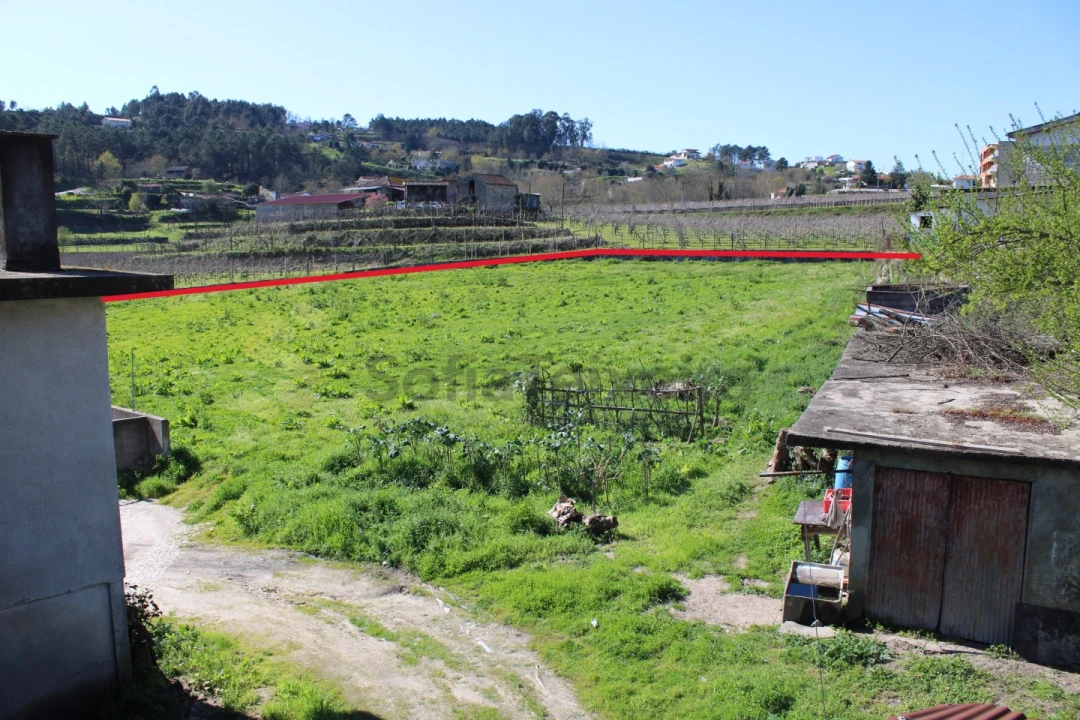 Moradia T3 para Venda em Sobretamega Foto 9