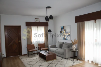 Moradia T3 para Venda em Sobretamega